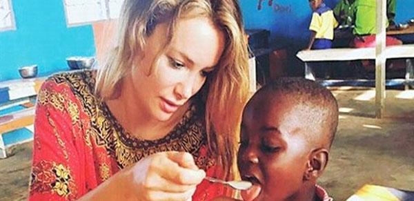 O uşaqlar üçün evini satdı -  FOTOLAR